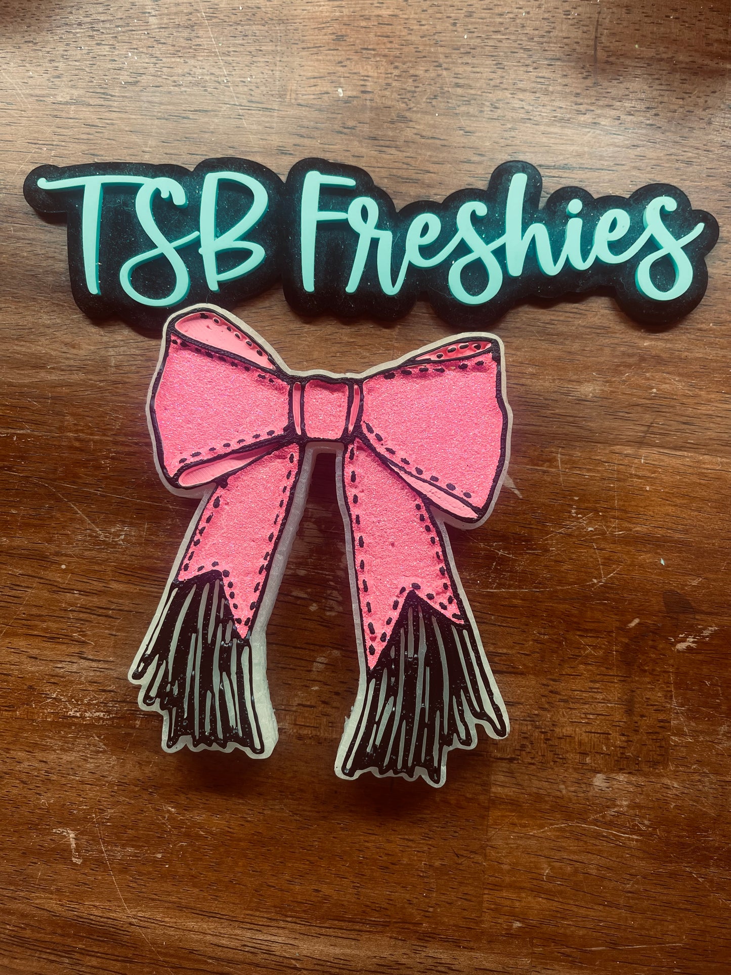 Fringe Bow