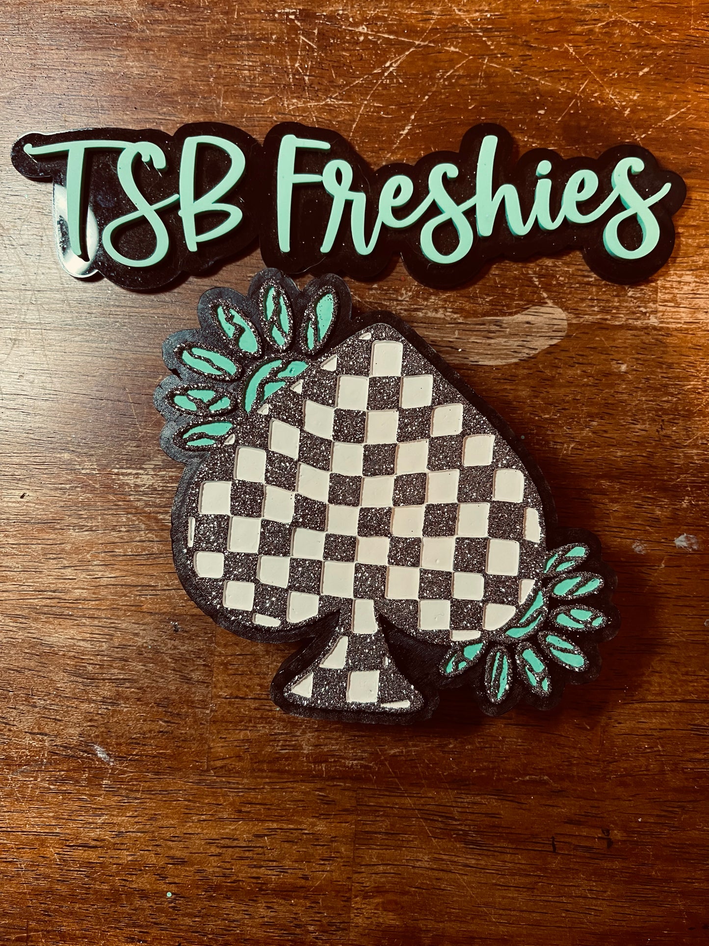 Checkered Spade with Turquoise Blossom