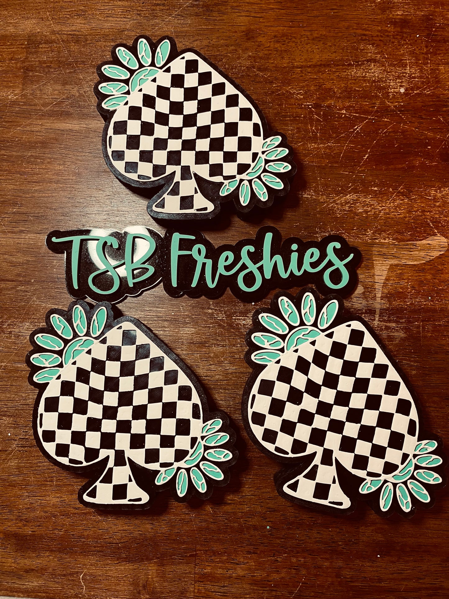 Checkered Spade with Turquoise Blossom